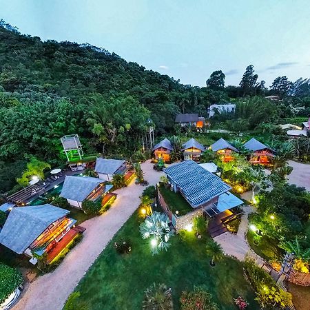 Village Do Luz บาฮา เจ บิราเกรา ภายนอก รูปภาพ